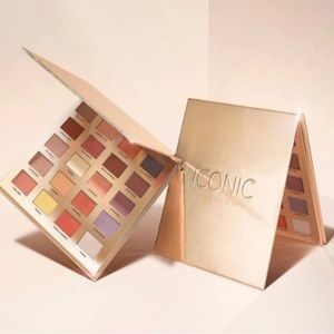 Iconic London eye shadow palette